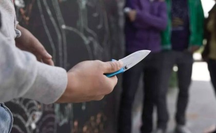 Мектепте бір-бірімен пышақтасқан оқушылар туралы жаңа дерек айтылды