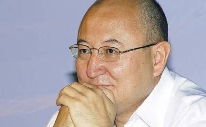 Бүгін марқұм саясаткер Алтынбек Сәрсенбайұлының туған күні