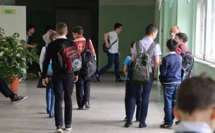 Шалқарда 10-сынып оқушысы 9-сынып оқушысын пышақтап тастады