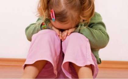 "Жыртылып кеткен": Орал тұрғыны балабақшадан келген қызының жыныс мүшесі қанағанын байқаған