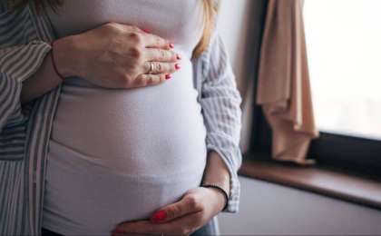 Мектептің 35 жастағы мұғалімі өзінің оқушысынан жүкті болып қалды