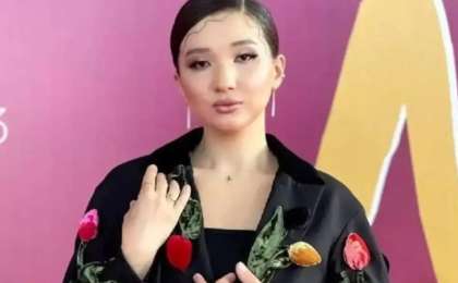 Қазақ эстрадасының жұлдызы екінші баласын дүниеге әкелді