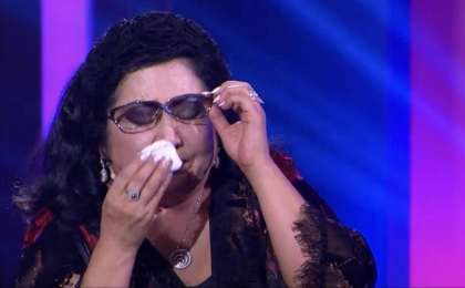 "Топырағы торқа болсын": Мақпал Жүнісова қазақ өнерінің бұлбұлын еске алды (ВИДЕО)