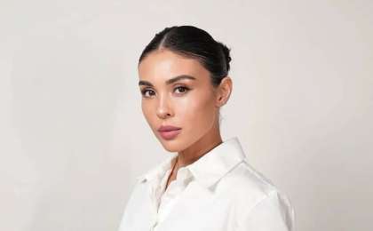 Танымал әнші Динара Сұлтан "Қазақстанның еңбек сіңірген" қайраткері атанды (ВИДЕО)