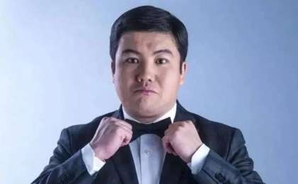 Тұрсынбек Қабатов тоқалы барын ашық мойындады (ВИДЕО)