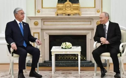 Тоқаев Путинді Қазақстанға шақырды