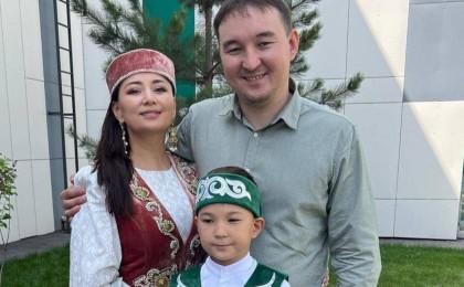"Қыз аңсаған жандарға жұғысты болсын": Мадина Сәдуақасова қуанышты жаңалығын бөлісті (ФОТО)
