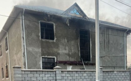 12 адамның өмірін жалмаған өрт оқиғасы: Үкіметте оқиғада қылмыс құрамы жоқ екені айтылды