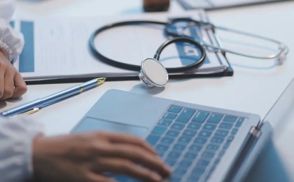 Астанада тұмау жұқтырған науқастар дәрігерге онлайн қаралатын болды