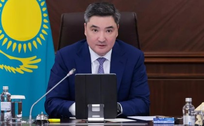 Мемлекет жұмыс істей алатын адамдарды қамқорлығында ұстамауы керек - Бектенов