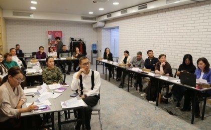 Аймақтардағы журналистер ЖИ құралдарын игерді