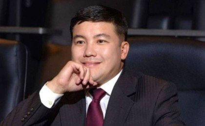 Тұрсынбек Қабатов концертінде ел күтпеген сөзді айтып, таңғалдырды