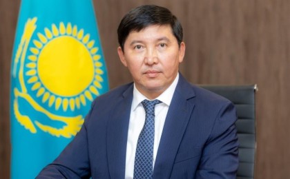 Вице-министр 90 жылдары саудамен айналысып, Жаңа жылдың алдында еселеп табыс тапқанын айтты