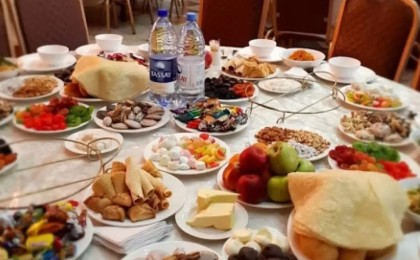 Енді жаназада артық салат, торт, бәліш, жеміс-жидек қоюға рұқсат жоқ