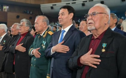 Алматыда Республика күніне арналған салтанатты концерт өтті