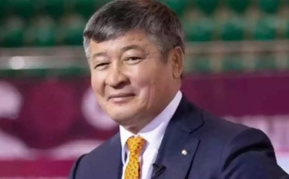 Даңқты балуан Дәулет Тұрлықанов күрес федерациясының басшылық қызметінен кетті