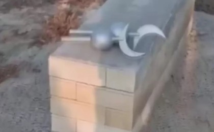 Атырауда зиратты талқандаған үш жасөспірім ұсталды