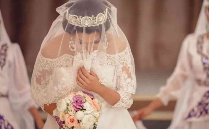 Қайын әпкесіне сәлем салудан бас тартқан келін күйеуін сотқа берді