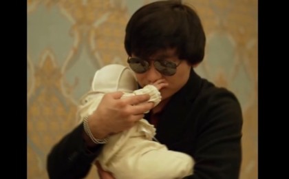 “Кішкентайым, Рәбия Сұлтаным”: Қайрат Нұртас алғаш рет елге қызын көрсетті