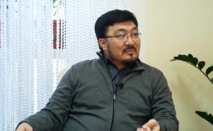 "Instagram-ға жеке өмірімді салмаймын": Тоқтар Серіков ел алдында ашық айтты (ВИДЕО)