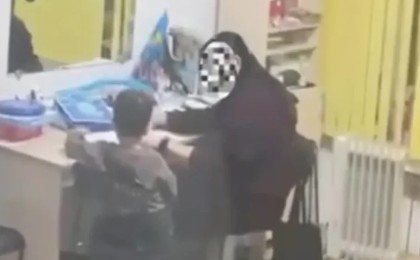 Логопед бір жыл бойы баланы ұрып келген