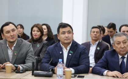 Мәслихат пен Қоғамдық кеңес мүшелері Алматының жаңартылған Бас жоспарының жобасын бірлесіп қарады