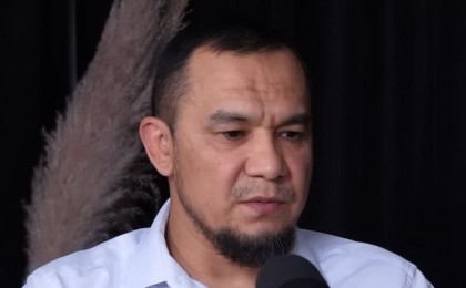 "31 балам бар": Дарын Мубаров төрт әйелінен қанша ұрпақ сүйгенін ашып айтты (ВИДЕО)