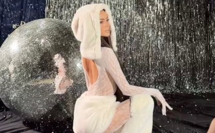 “Азғыратын ақшақар”: Ақбота-Нұр Aбайқызының ашық образы жұрттың ашуын тудырды