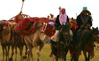 «Қазақтардың тірі болып, жер басып жүргендері татарлардың арқасы»