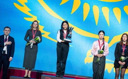 «Үш дүркін» - Бибісара Асаубаева әлем чемпионы атанғаны үшін қанша сыйақы алды?