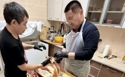 Еттің қымбаттауы соғым сойып, қазы тұздауға кедергі емес. Павлодар облысының әкімі жаңа жылды қалай қарсы алды?