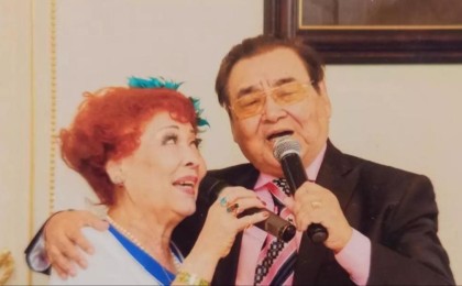 Ескендір Хасенғалиевтің әйелі Дарико көптен бері алғаш рет ел алдына шықты (ВИДЕО)