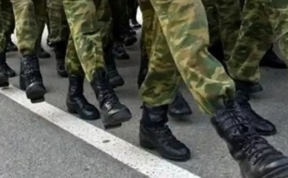 Отарда сарбаз өз саусағын өзі кескені рас па?