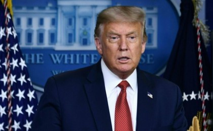 Трамп өзін Венесуэланың уақытша президенті ретінде жариялады