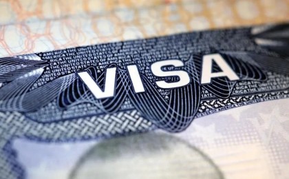 АҚШ 75 елдің азаматтарына иммиграциялық виза беруді тоқтатты: тізімде Қазақстан да бар