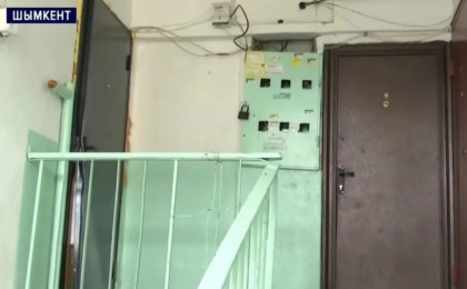 Шымкентте үш пәтерден төрт адамның мәйіті табылды