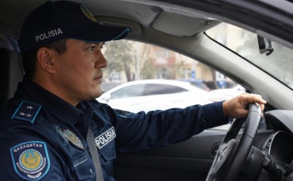 Балқаш ауданында шулы оқиға: полицей әйелін көлікпен қағып кеткен