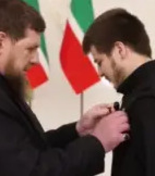 Қадыровтың ұлы тағы да медальмен марапатталды