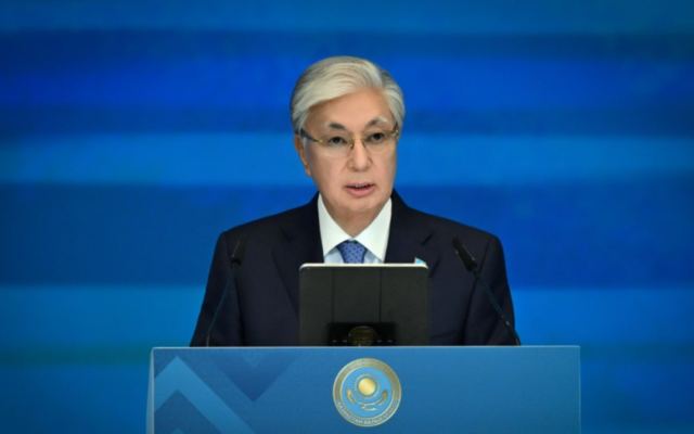 Қасым-Жомарт Тоқаев қазақстандықтарды Республика күнімен құттықтады