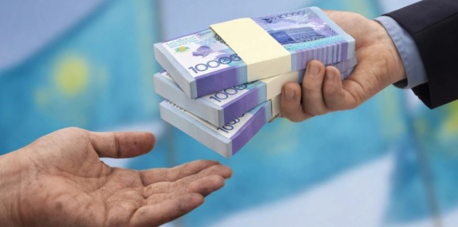 Қазақстанда 1,2 мыңнан астам жұмысшыға жалақы төленбеген: еңбек құқығы бұзылған жағдайда не істеу керек?