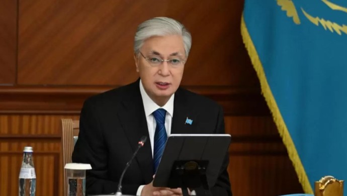 Қазақстан суперпрезиденттік басқару формасынан түбегейлі бас тартады - Тоқаев