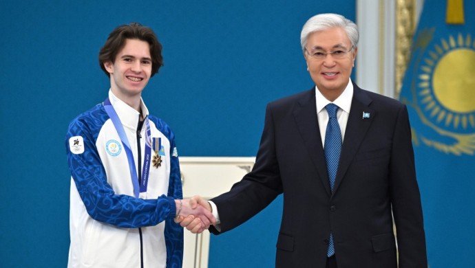 Мемлекет басшысы Олимпиада чемпионы Михаил Шайдоровты марапаттады