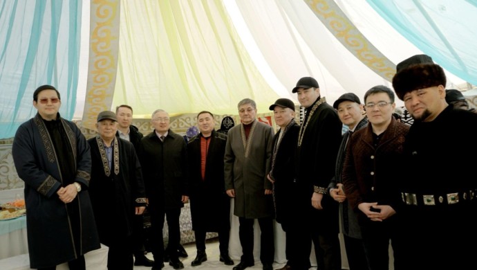 Қазақмыс компаниясы Жезқазған мен Сәтбаев қалаларында киіз үй тігіп халыққа ұмытылмас Наурыз мерекесін сыйлады