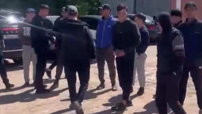 “Жалақы төмен”: Maxi шай компаниясында еңбек дауы туындады