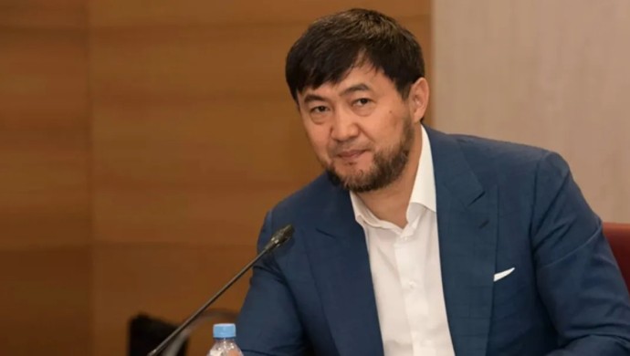 Қорғаныс министрлігі Қайрат Сатыбалдыұлы “дәріс оқуға“ барған колледж басшылығы жазаланғанын мәлімдеді