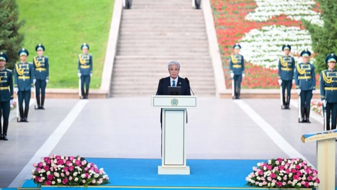 Президент: Рәміздерді құрметтеу - мемлекетті құрметтеу!