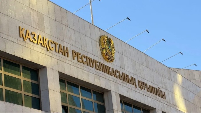 Құрылтайдың бір депутатына жылына қанша қаражат жұмсалады?