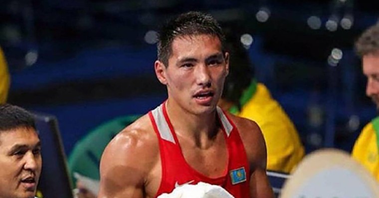 Жәнібек Әлімханұлы кәсіби рингтегі бесінші жеңісіне жетті