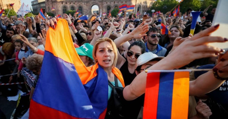 2018 жылы әлемде автократияға қарсылық күшейді