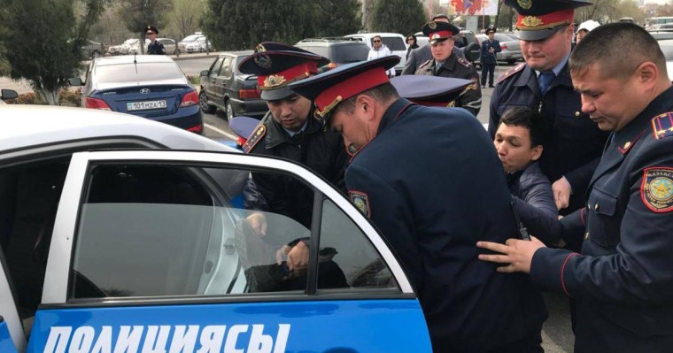 Түркістан соты 22 наурызда ұсталған тұрғынның шағымын қанағаттандырмады